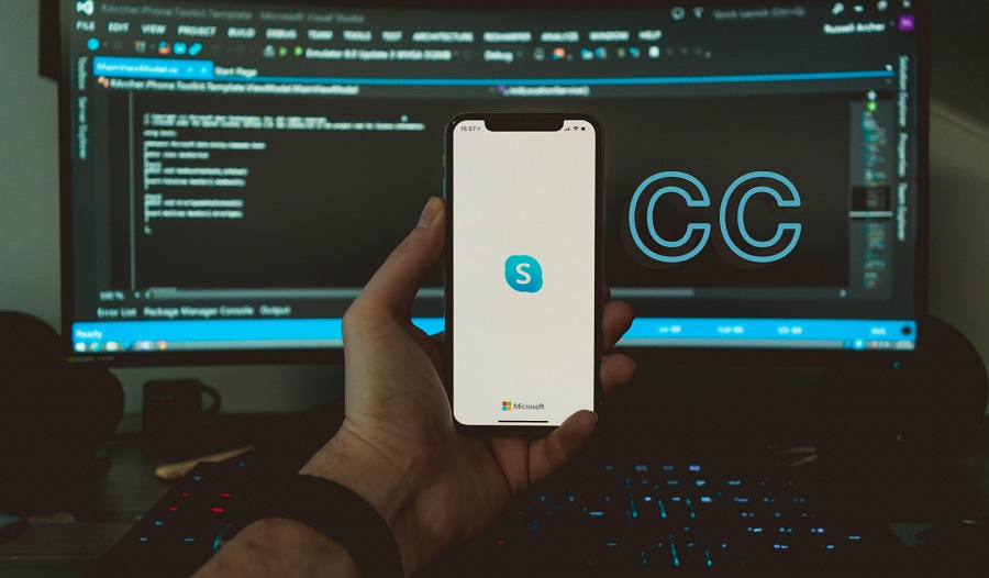 Skype icon displayed on cellphone screen